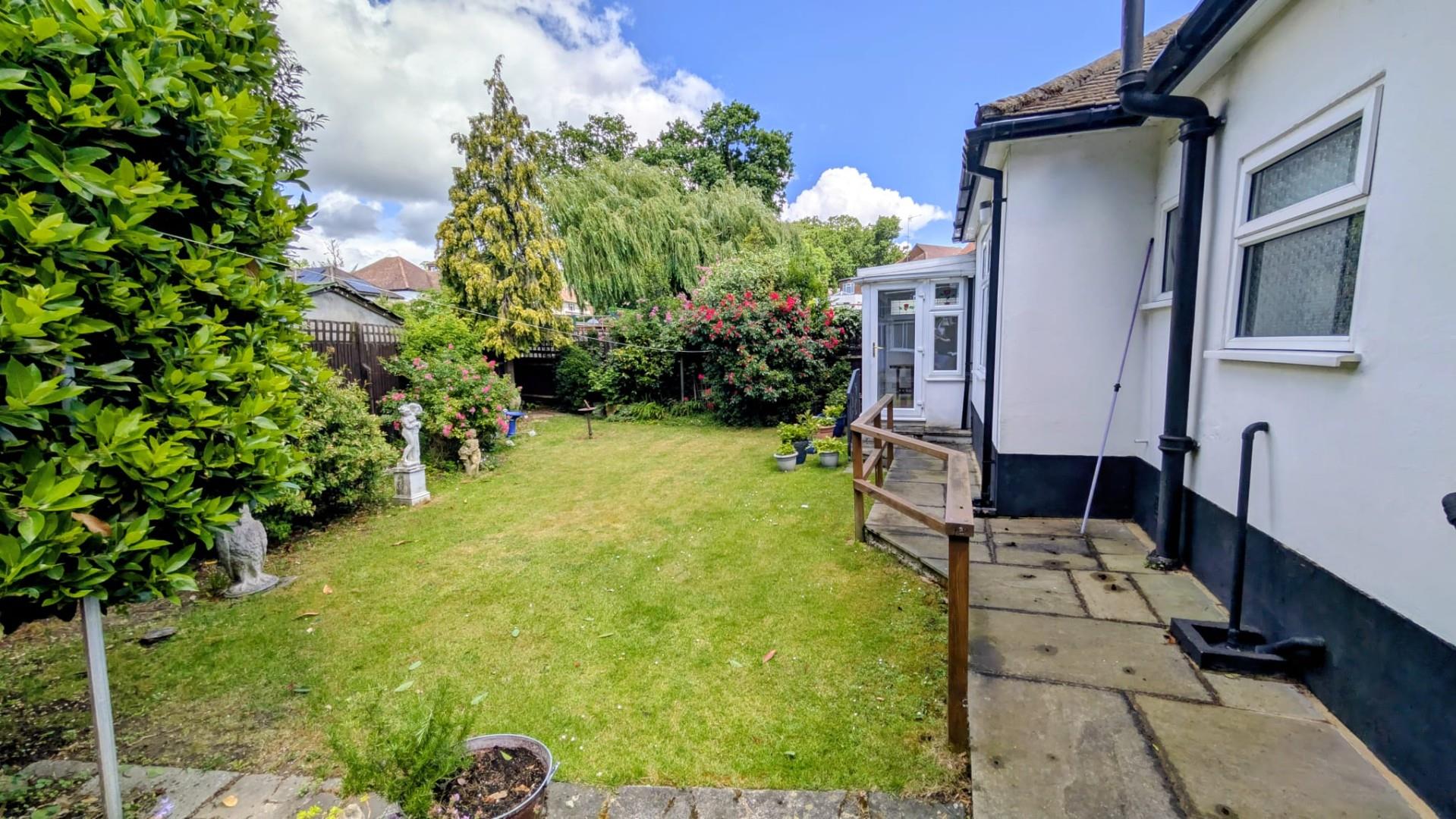 Copthall Gardens, Mill Hill, NW7, London
